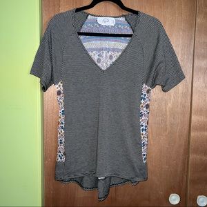 Sloane Rouge Striped Floral T-shirt Tee Top Size Small